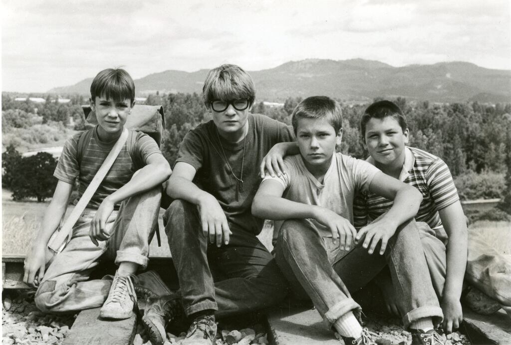 Wil Wheaton, Corey Feldman, River Phoenix, and Jerry O'Connell in the 1986 film 