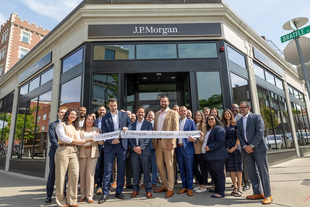 JPMorgan Chase reopened two branches in locations that had been First Republic.